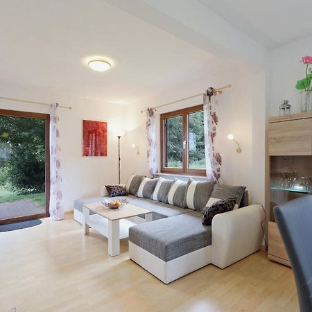 Seepark Kirchheim Ferienhaus Bei Vera Mit Sauna Zewnętrze zdjęcie